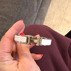 Hermès Silver and White Clic Bracelet size PM